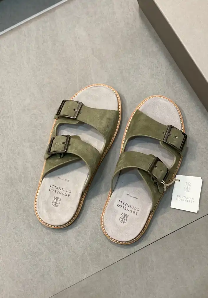 hype Brunello Cucinelli Slippers