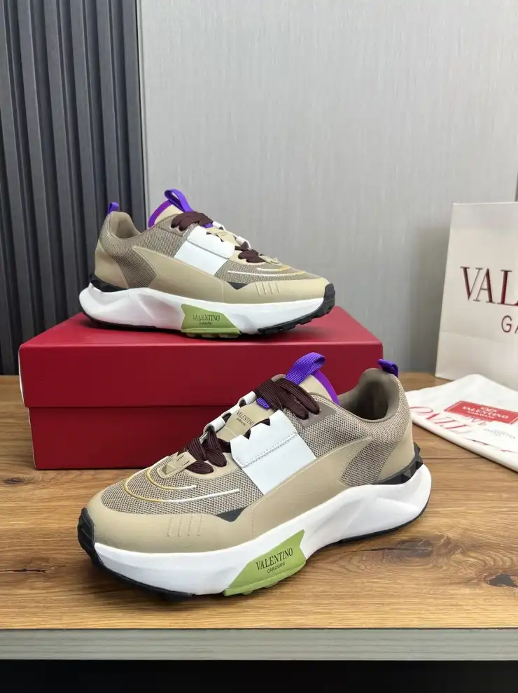 hype Valentino Casual Shoes