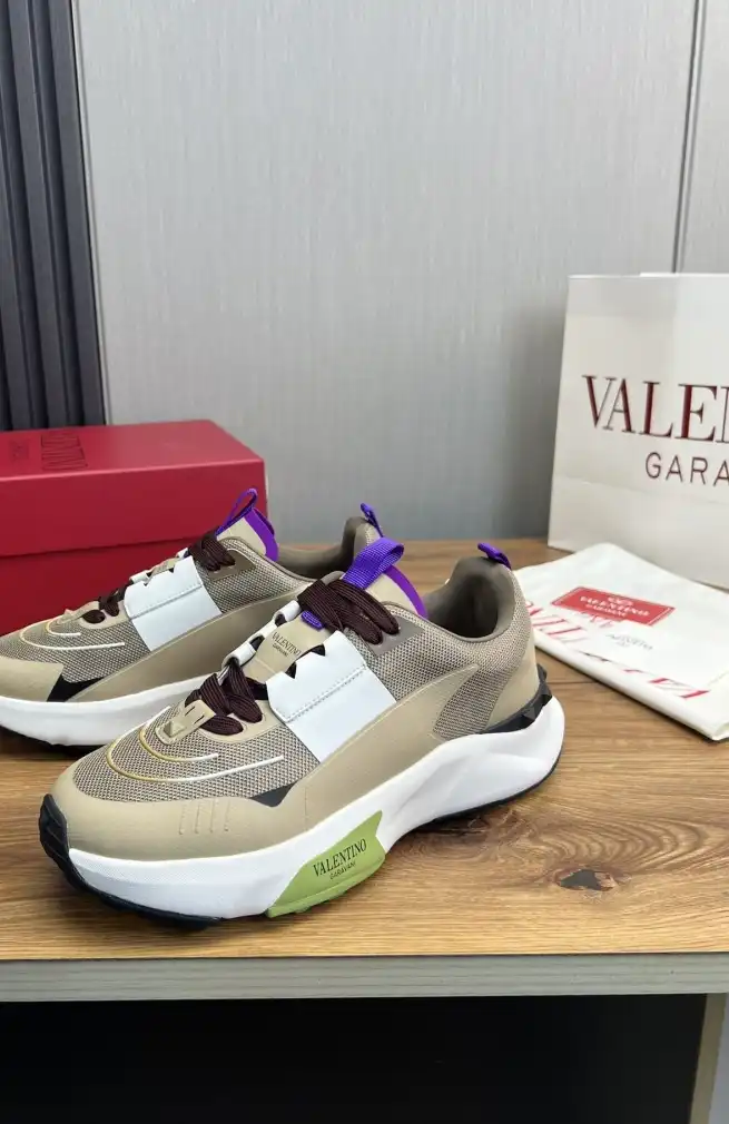 hype Valentino Casual Shoes