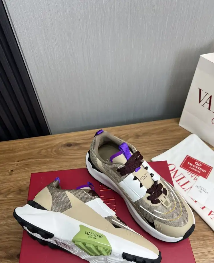 hype Valentino Casual Shoes