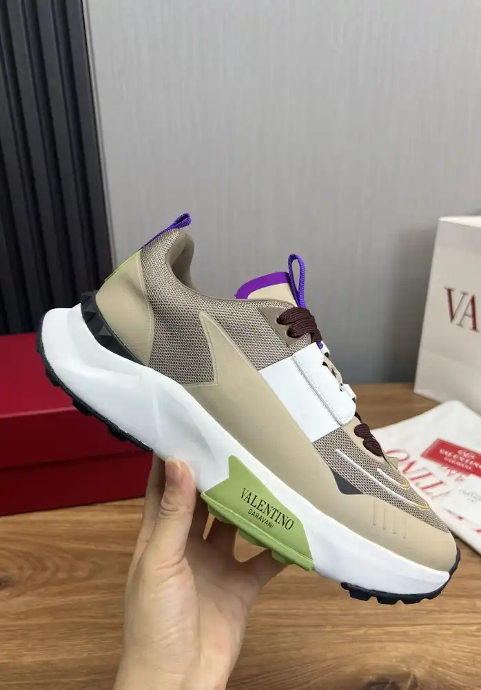 hype Valentino Casual Shoes