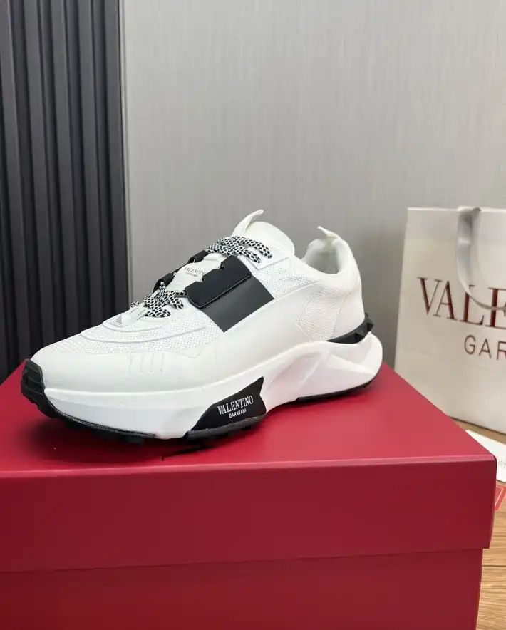 hype Valentino Casual Shoes