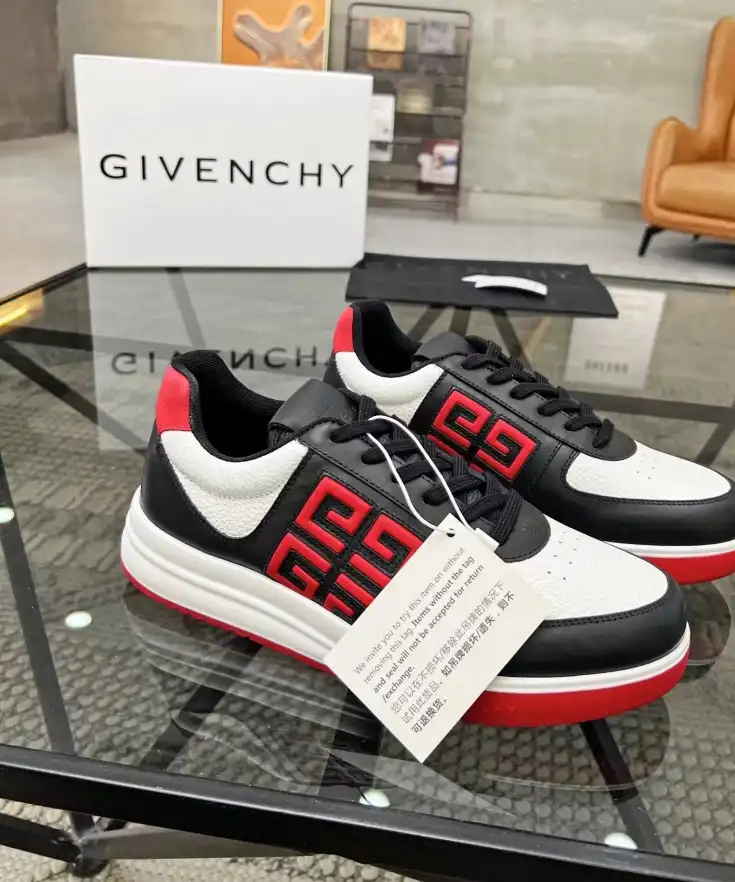 hype Givenchy Sneakers