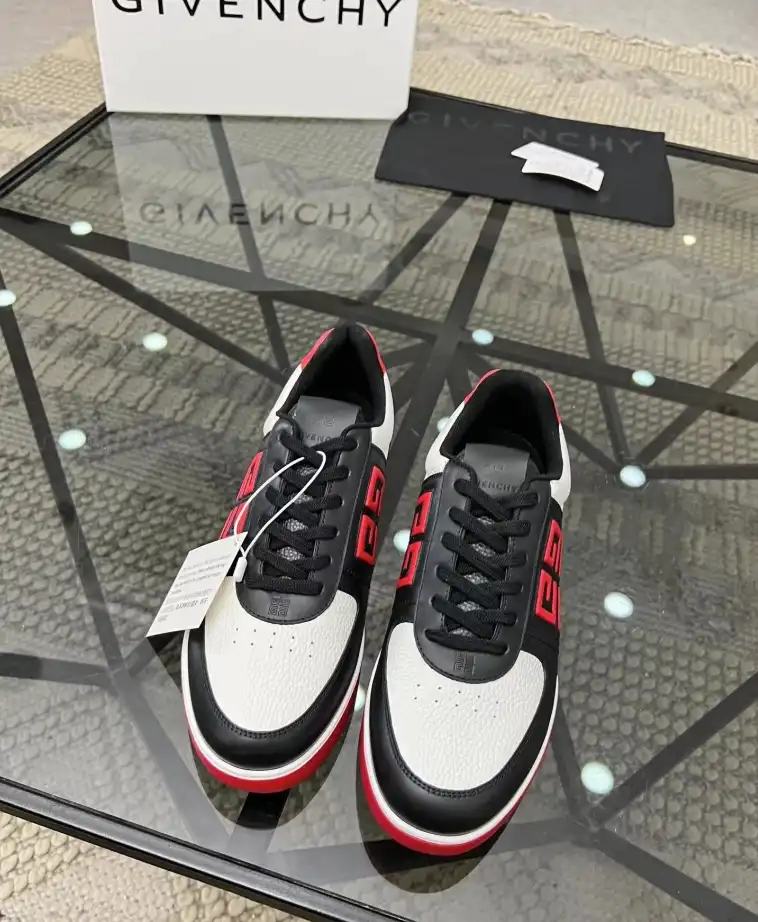 hype Givenchy Sneakers