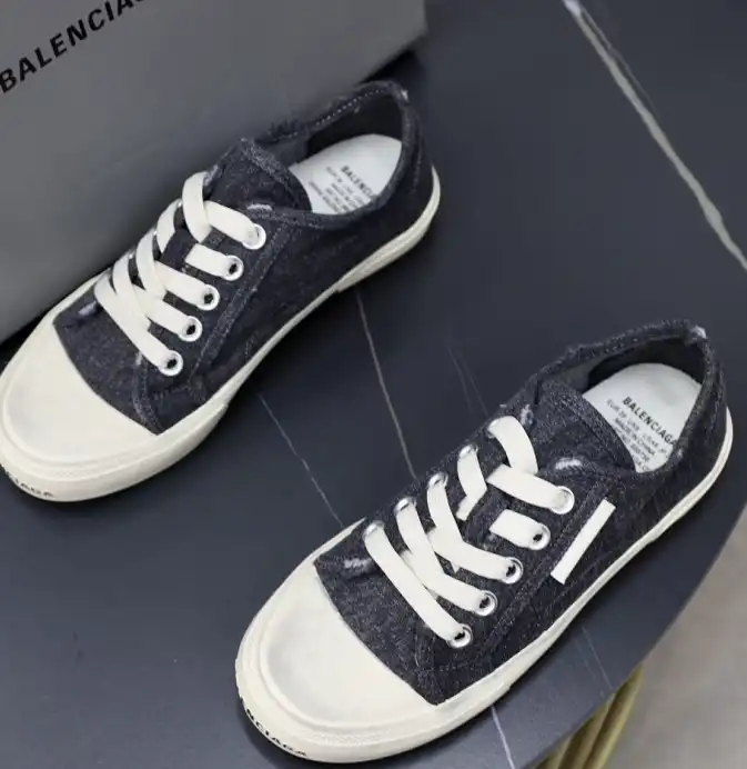 hype Balenciaga Sneakers