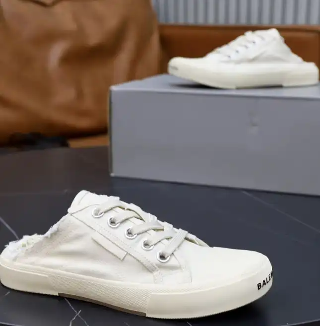 hype Balenciaga Sneakers