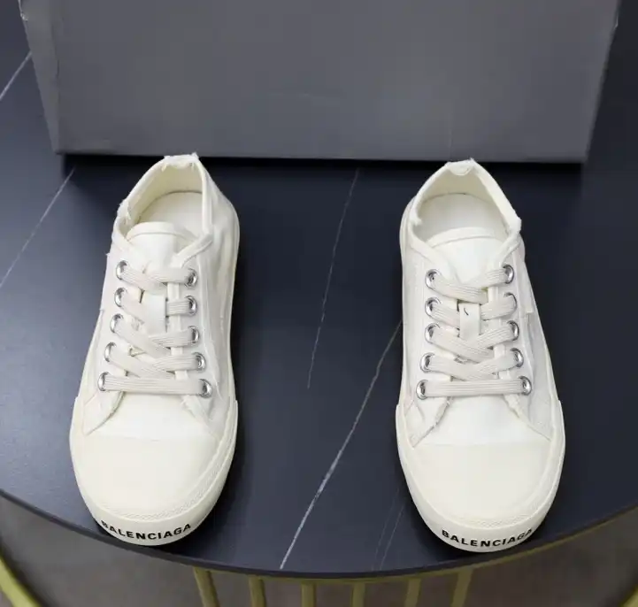 hype Balenciaga Sneakers