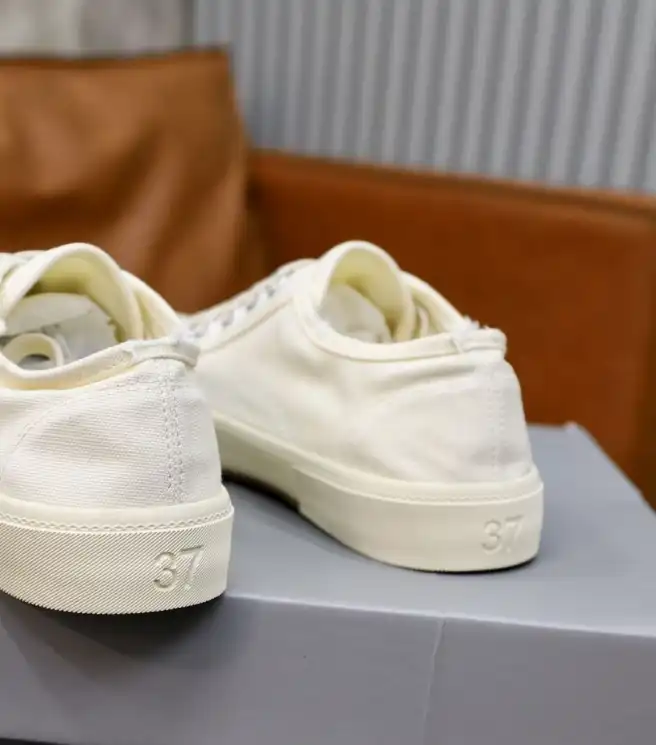 hype Balenciaga Sneakers