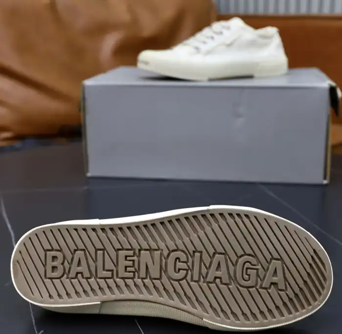 hype Balenciaga Sneakers