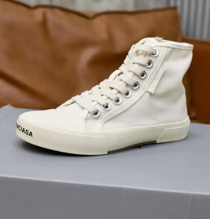 hype Balenciaga Sneakers