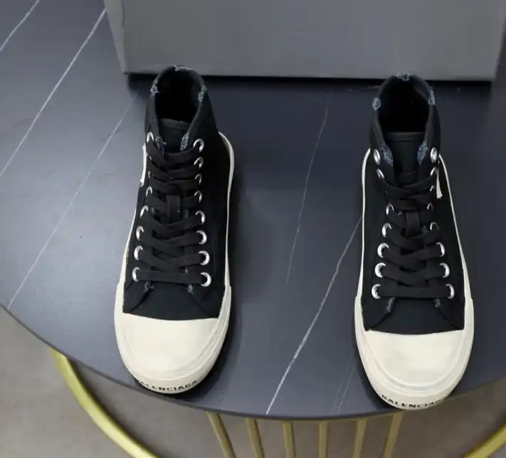 hype Balenciaga Sneakers