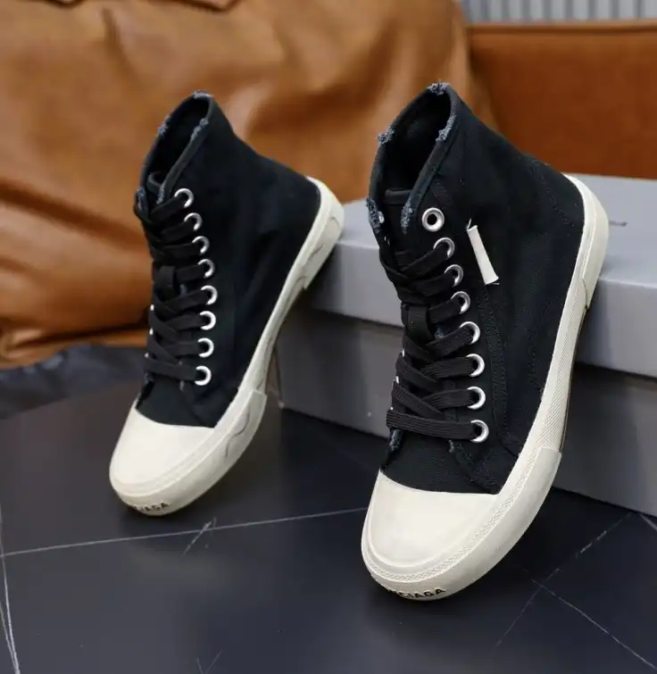 hype Balenciaga Sneakers