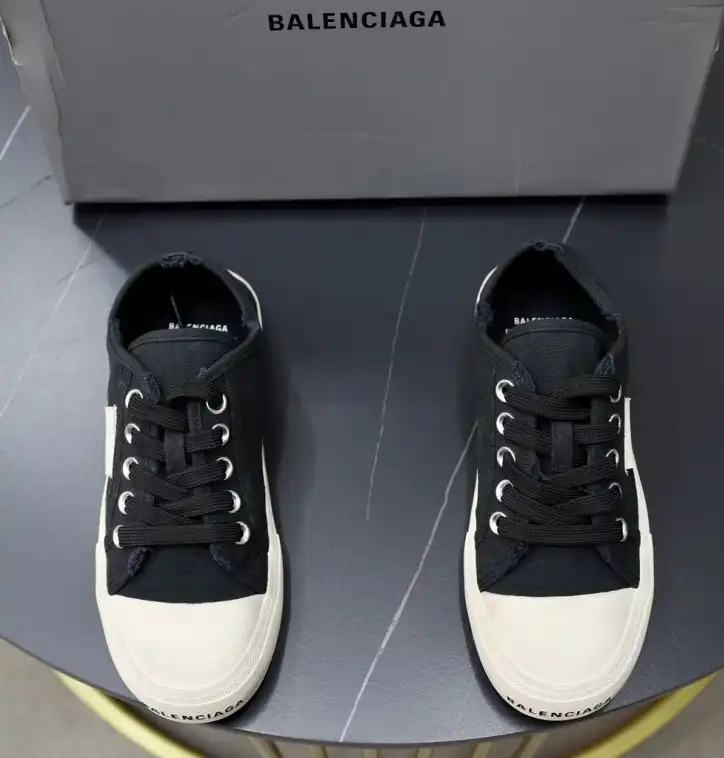 hype Balenciaga Sneakers