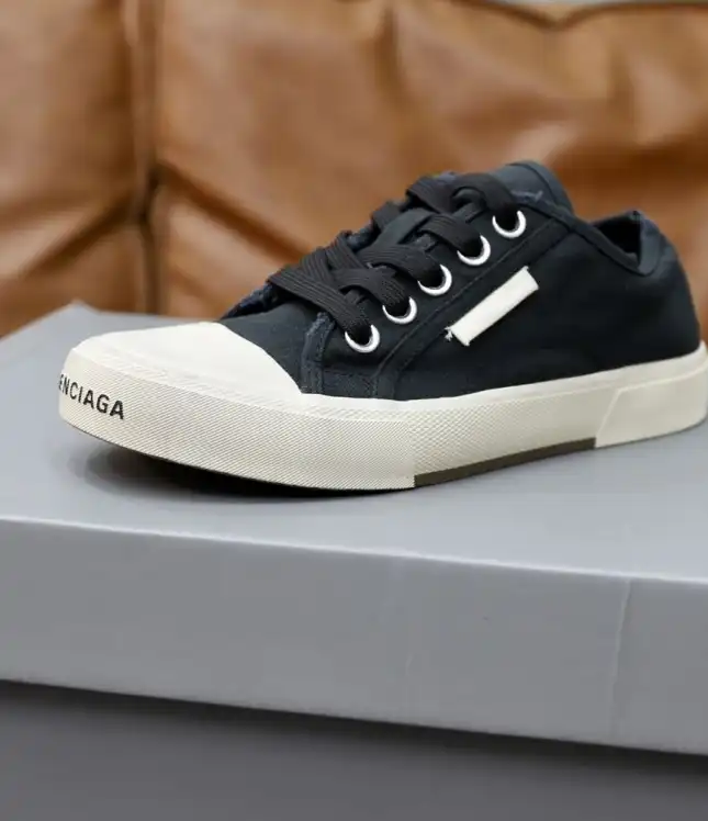 hype Balenciaga Sneakers