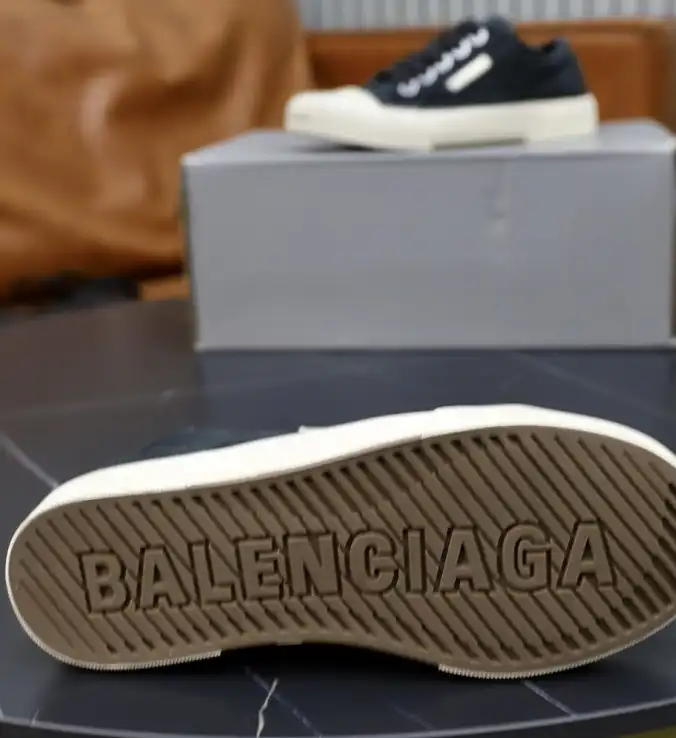 hype Balenciaga Sneakers