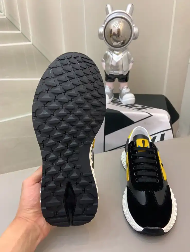 hype Fendi Sneakers