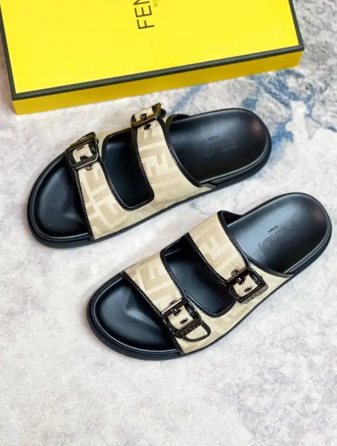 hype Fendi Slippers