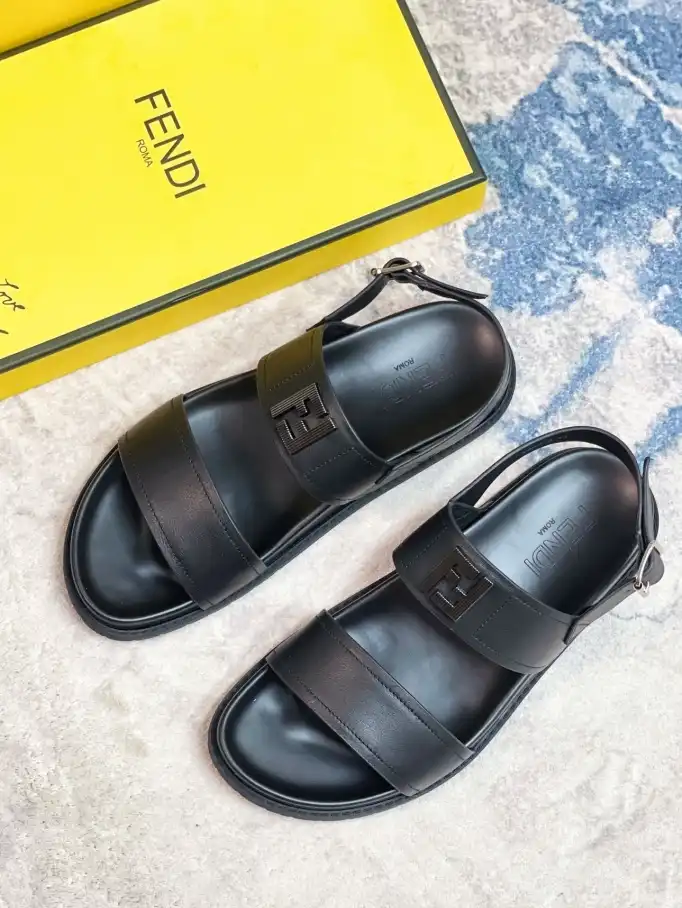 hype Fendi Slippers