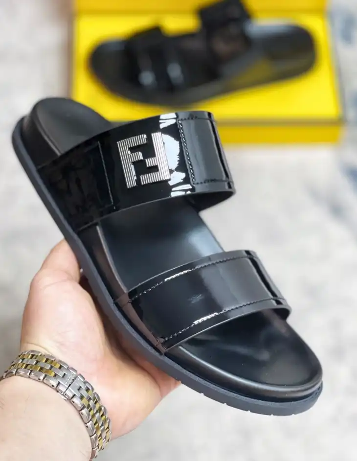 hype Fendi Slippers