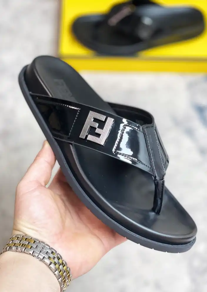 hype Fendi Slippers