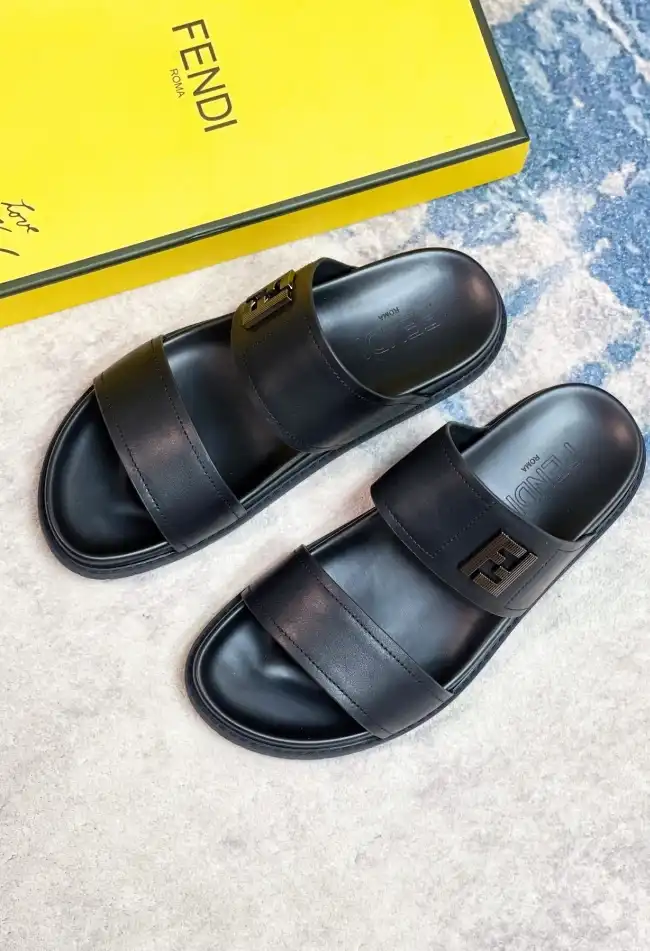 hype Fendi Slippers