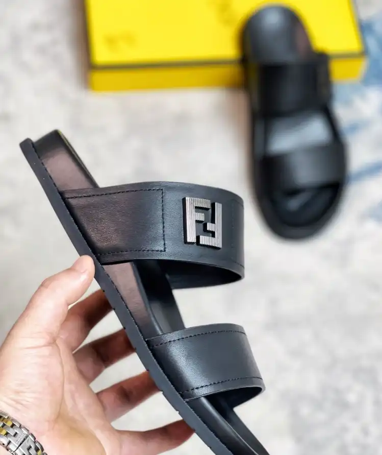 hype Fendi Slippers