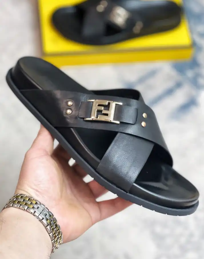 hype Fendi Slippers