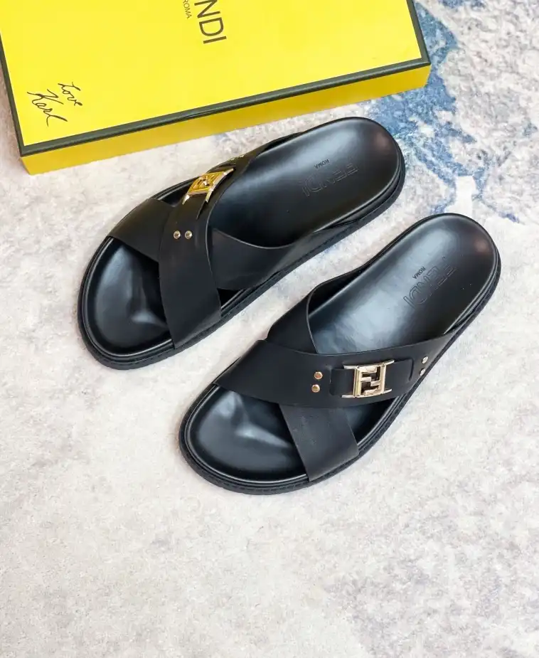 hype Fendi Slippers