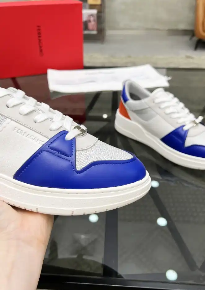 hype Ferragamo Sneakers