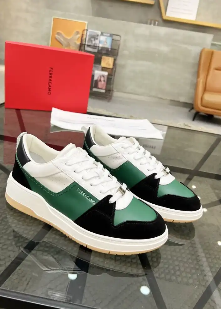 hype Ferragamo Sneakers