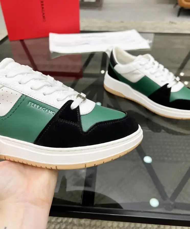 hype Ferragamo Sneakers