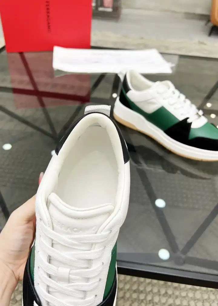 hype Ferragamo Sneakers