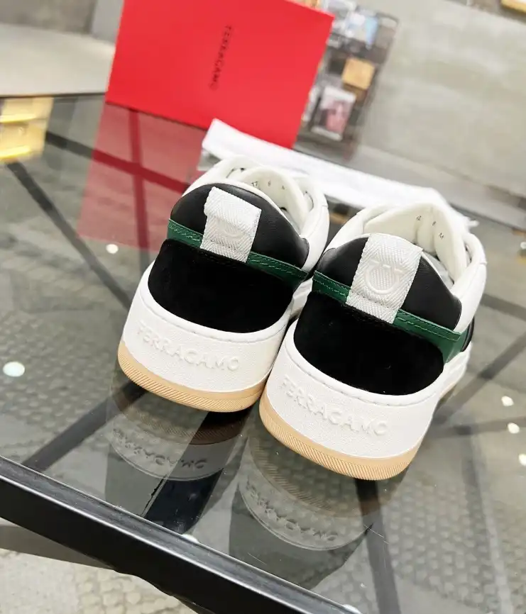 hype Ferragamo Sneakers