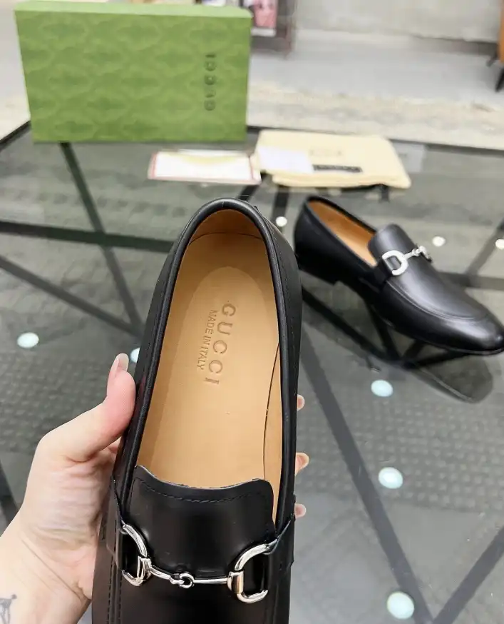 hype Gucci Leather Shoes