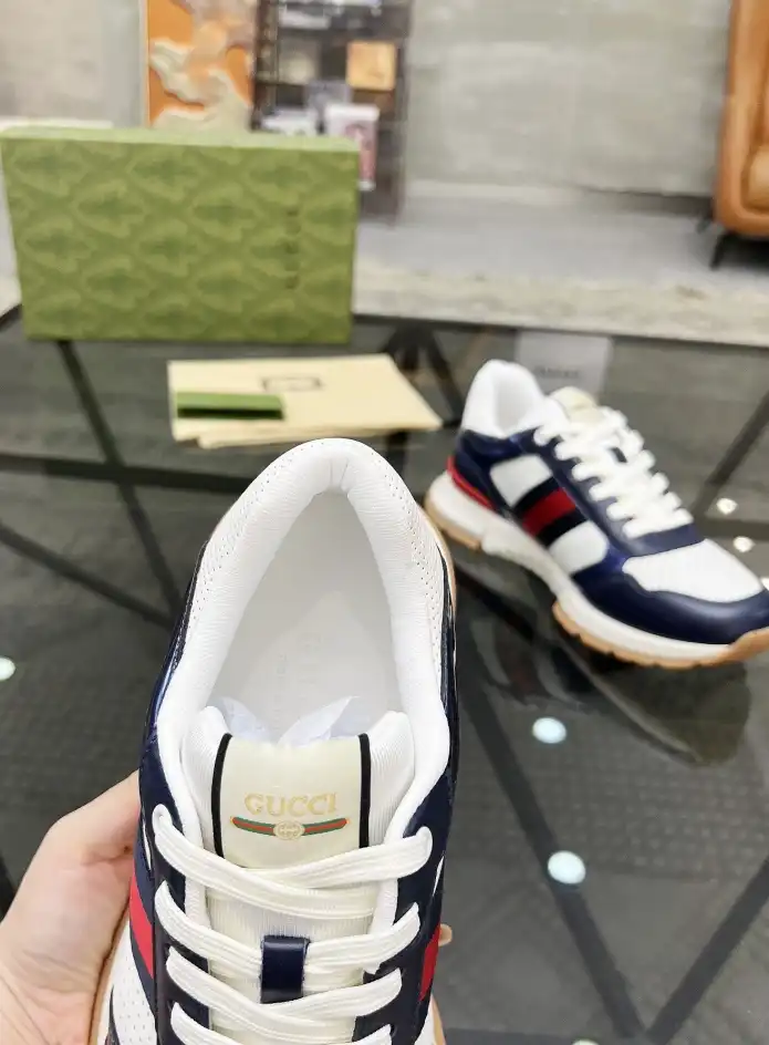 hype Gucci Sneakers