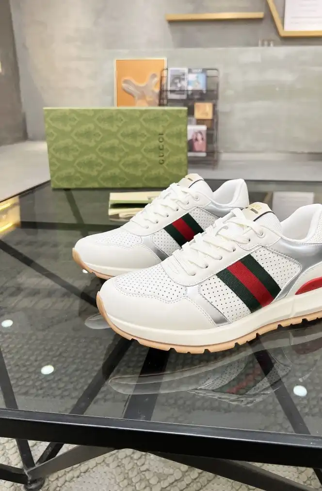 hype Gucci Sneakers