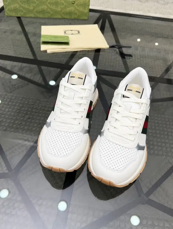 hype Gucci Sneakers