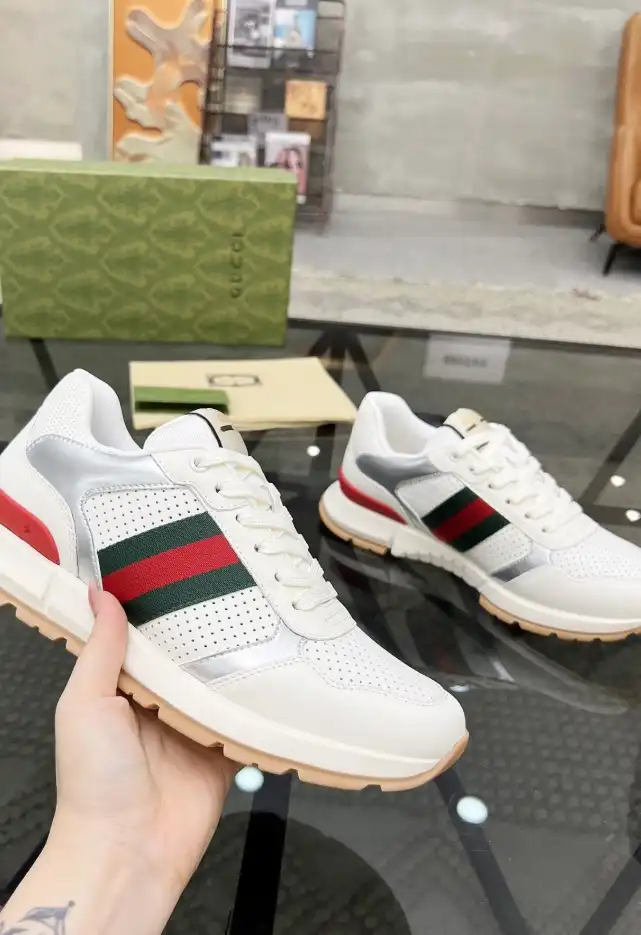 hype Gucci Sneakers