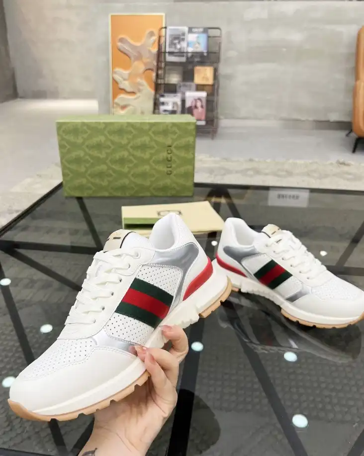 hype Gucci Sneakers