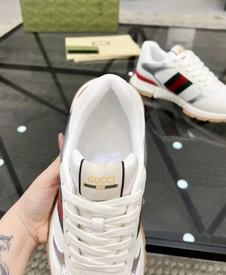 hype Gucci Sneakers