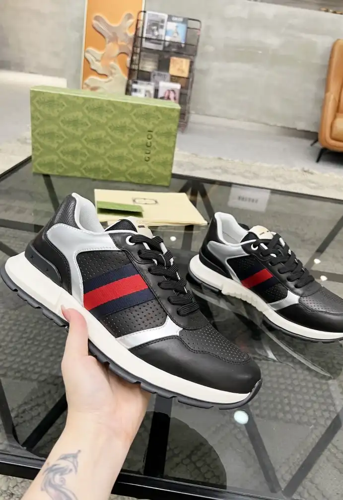 hype Gucci Sneakers