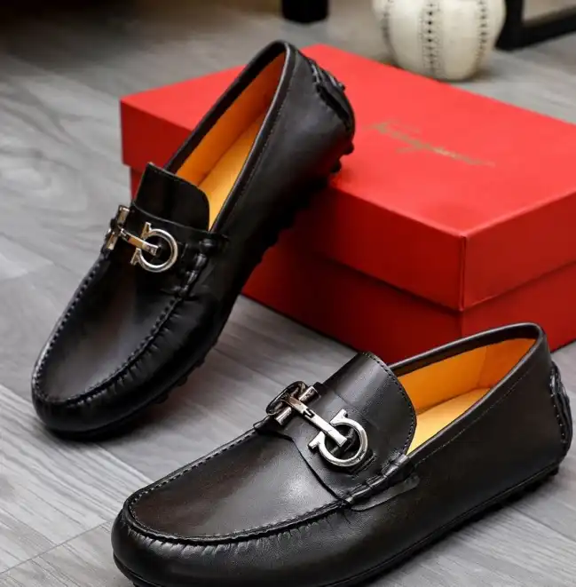 hype Ferragamo Leather Shoes