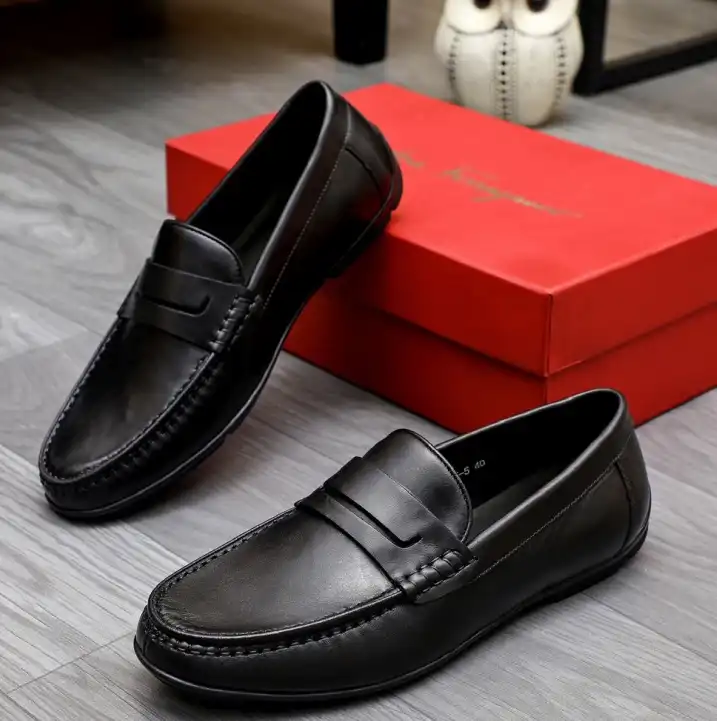 hype Ferragamo Leather Shoes