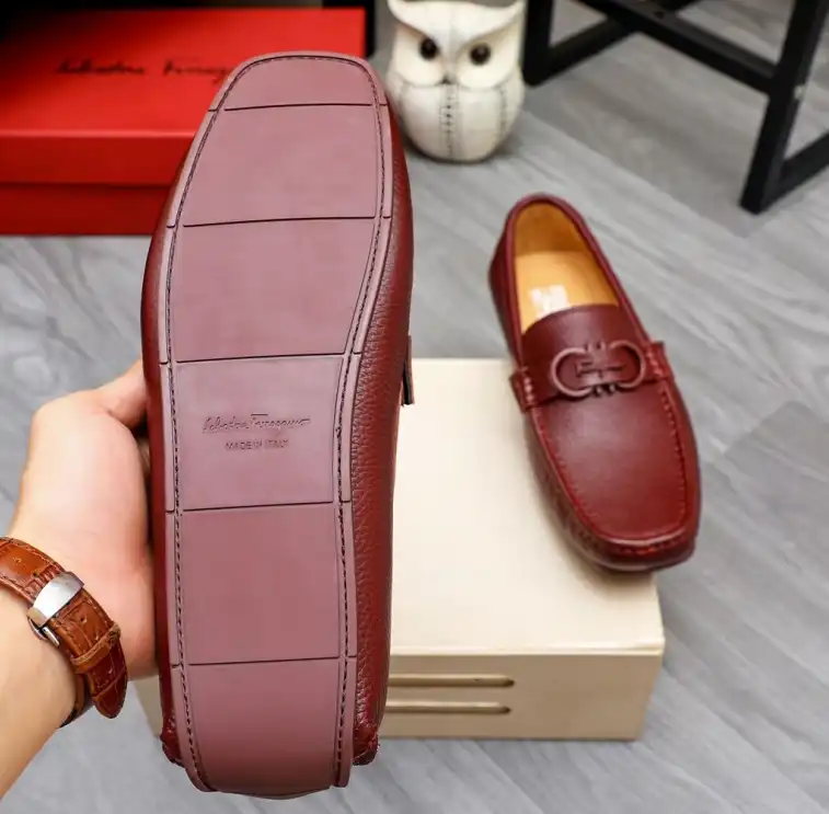 hype Ferragamo Leather Shoes