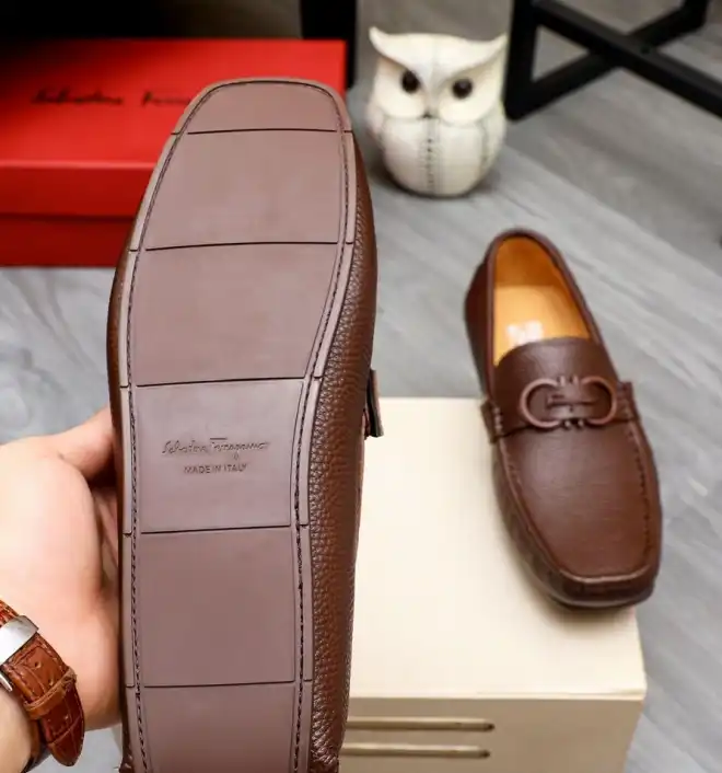 hype Ferragamo Leather Shoes