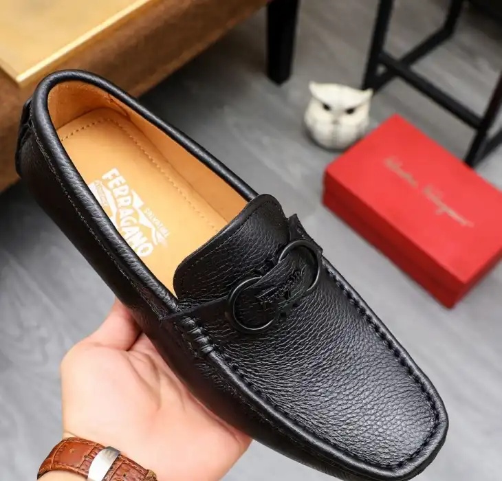 hype Ferragamo Leather Shoes