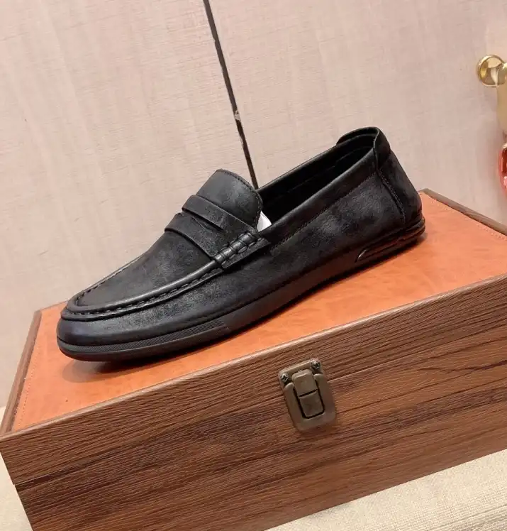 hype Prada Leather Shoes