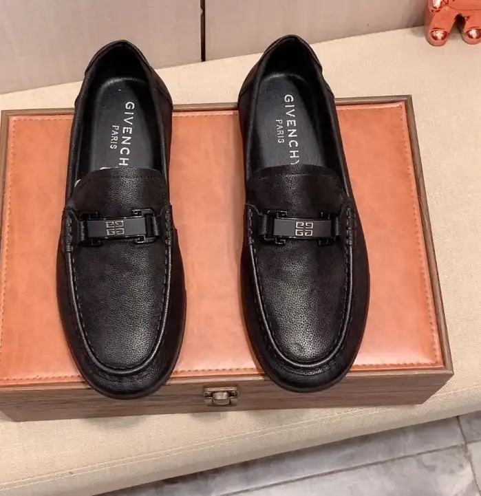 hype Givenchy Leather Shoes