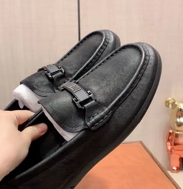 hype Givenchy Leather Shoes