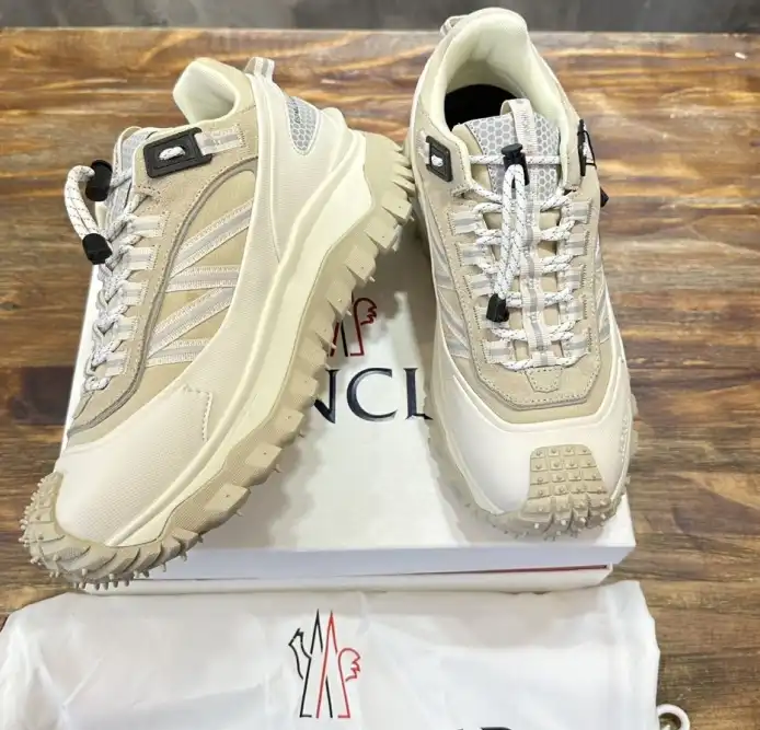 hype Moncler Sneakers